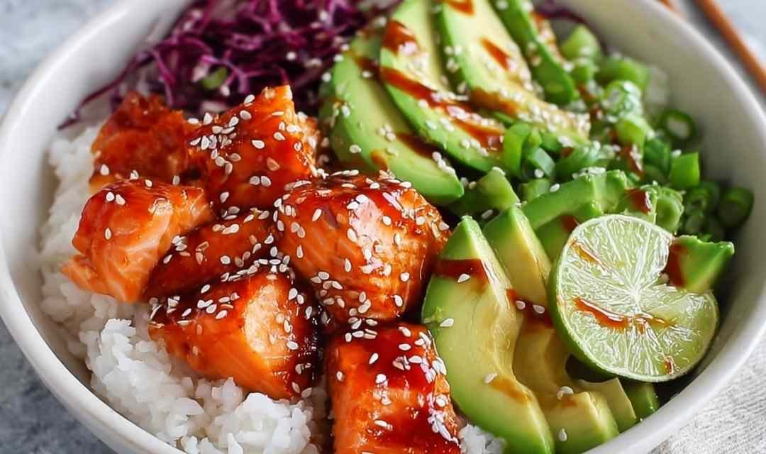 Honey Sriracha Salmon Bowls