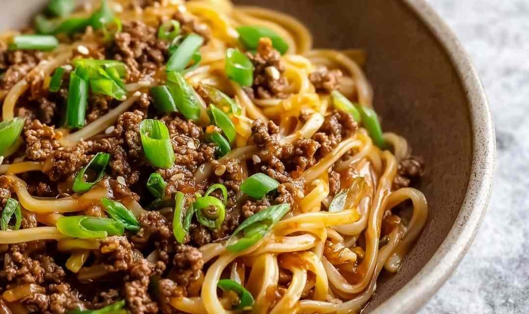 Mongolian Ground Beef Noodles