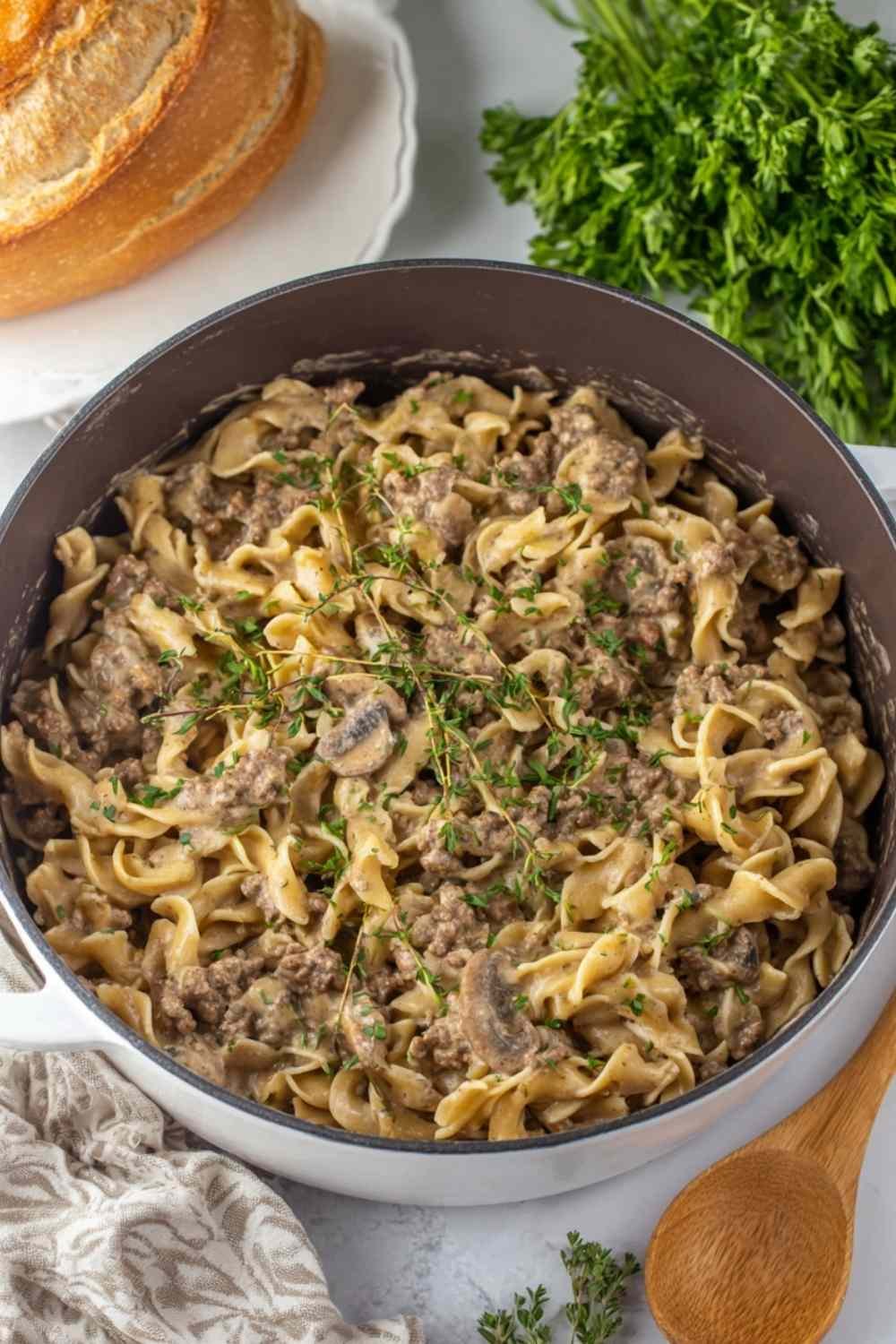 Easy Ground Beef Stroganoff