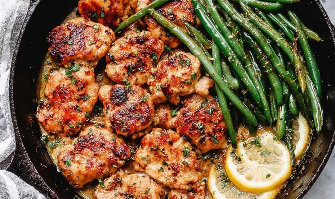 Lemon Garlic Butter Chicken Thighs with Green Beans