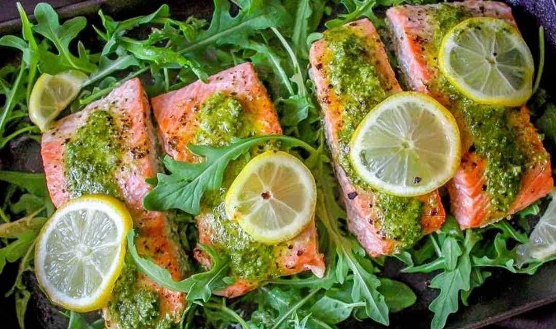 Pan-Seared Salmon with Arugula Pesto