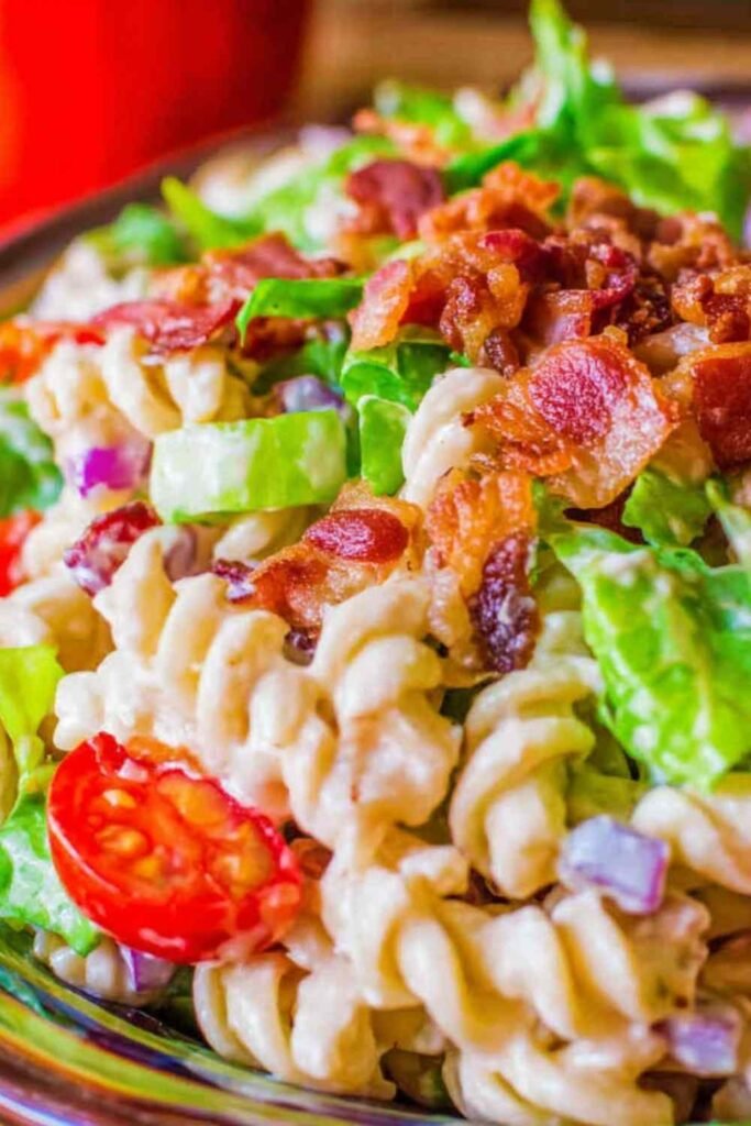 blt-pasta-salad-recipe-bowl