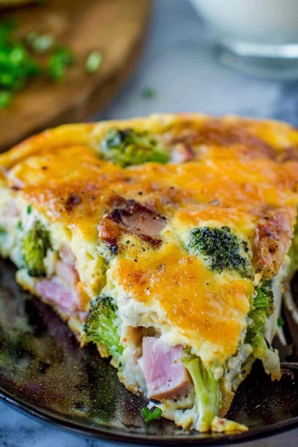 ham-and-broccoli-frittata-cast-iron-skillet