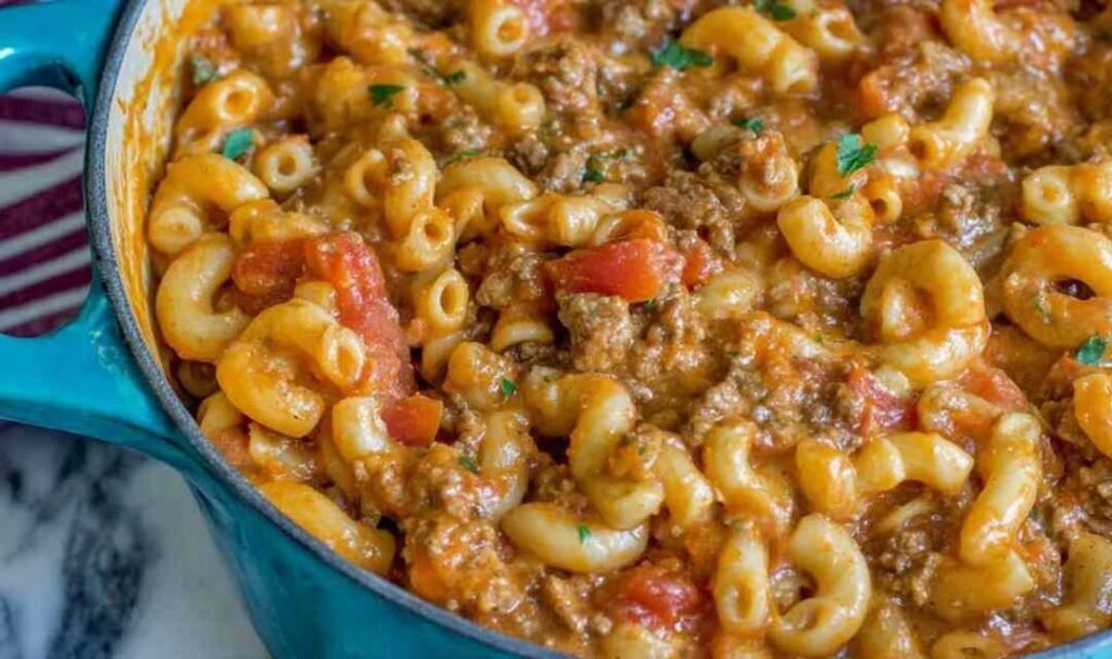 chili-mac-and-cheese-recipe-bowl