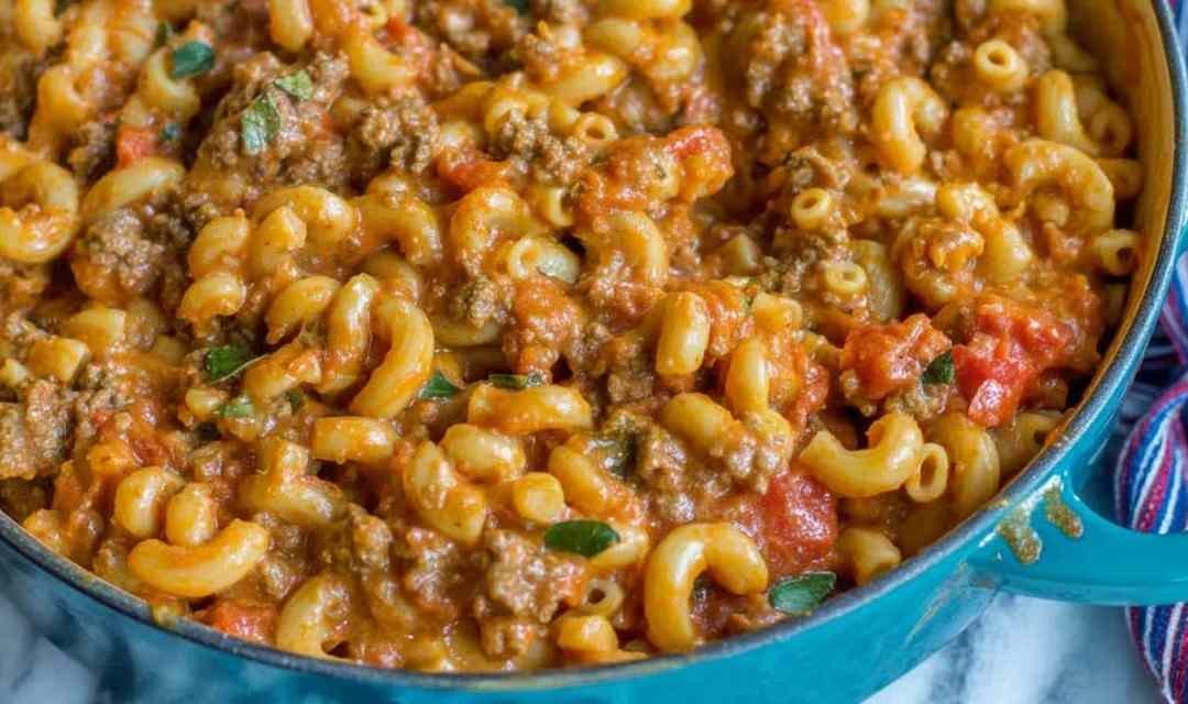 Homemade Chili Mac and Cheese