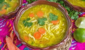 mulligatawny-soup-bowl-avocado-cilantro-garnish