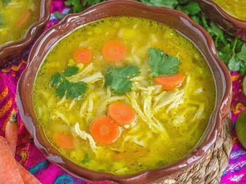 mulligatawny-soup-bowl-avocado-cilantro-garnish
