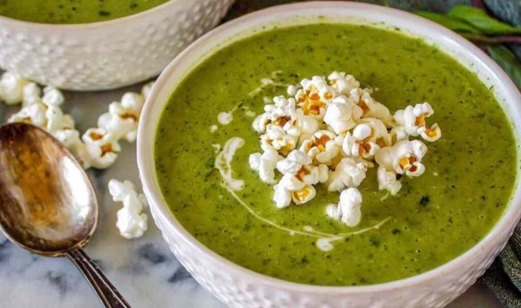 creamy-zucchini-soup-with-popcorn-garnish-bowl