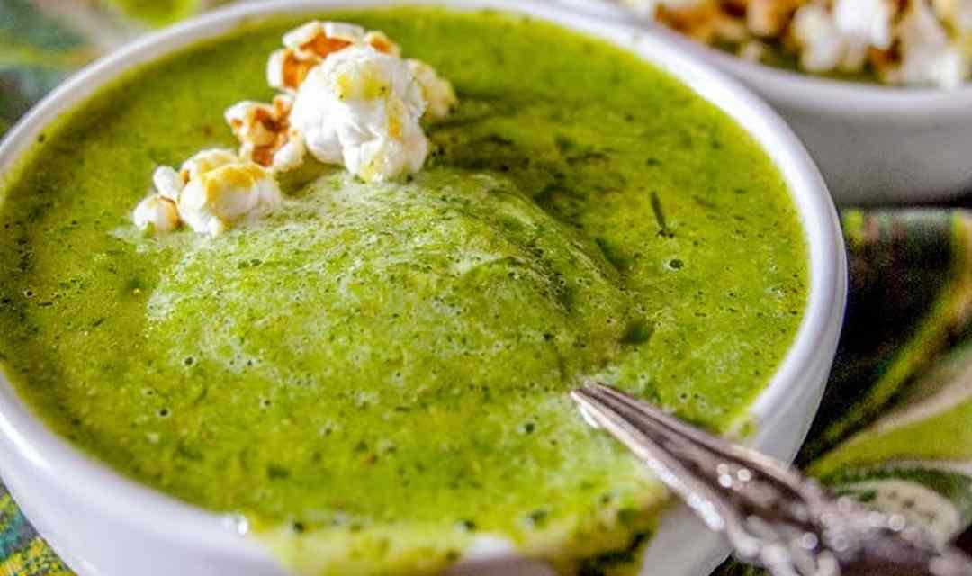 Creamy Zucchini Soup with Popcorn Garnish