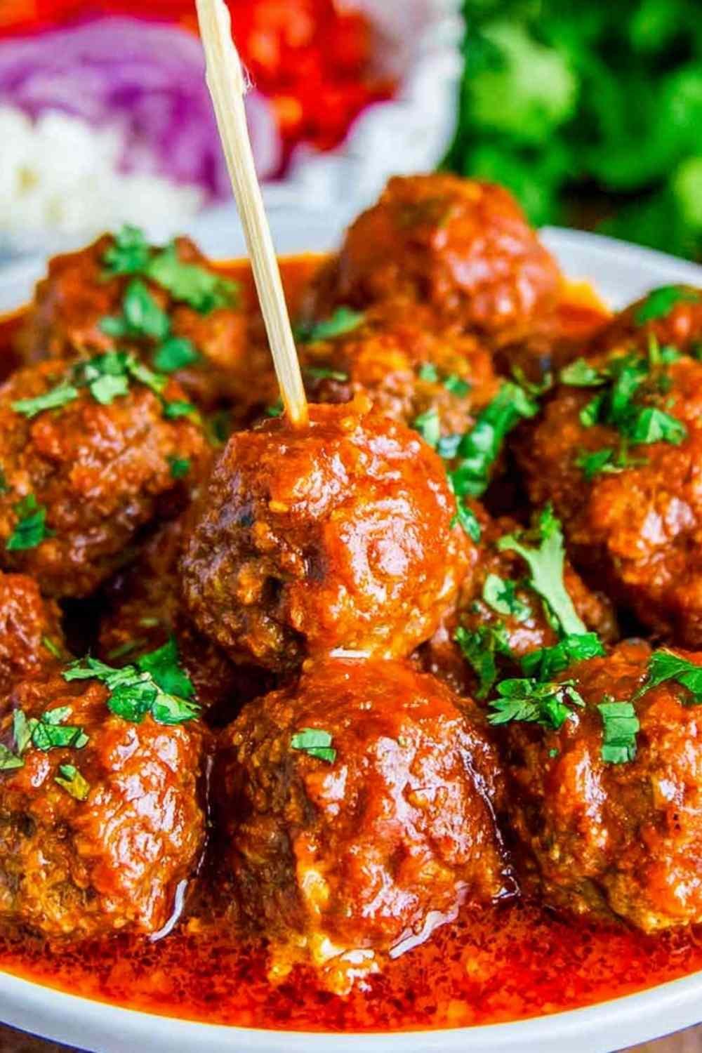 easy-baked-mexican-meatballs-enchilada-sauce