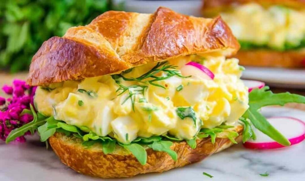 classic-egg-salad-sandwich-toasted-bread-chives