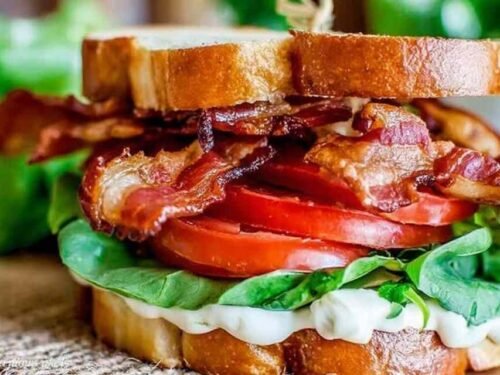 best-blt-sandwich-recipe-crispy-bacon-avocado