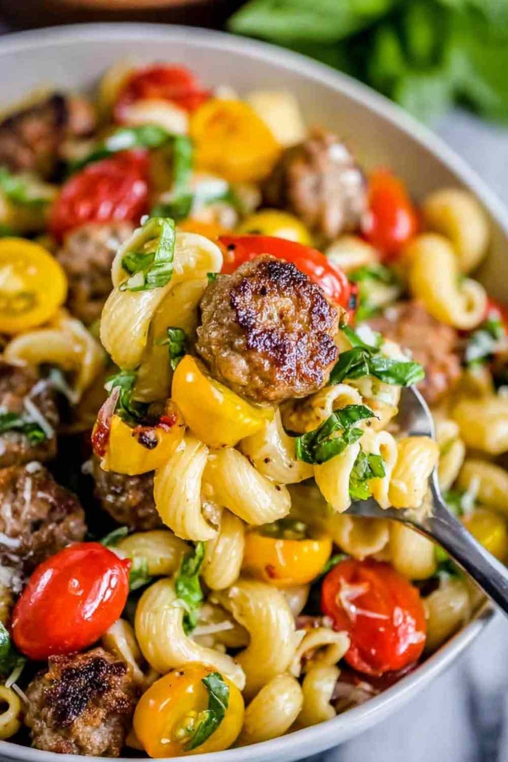 italian-sausage-pasta-cherry-tomatoes-skillet