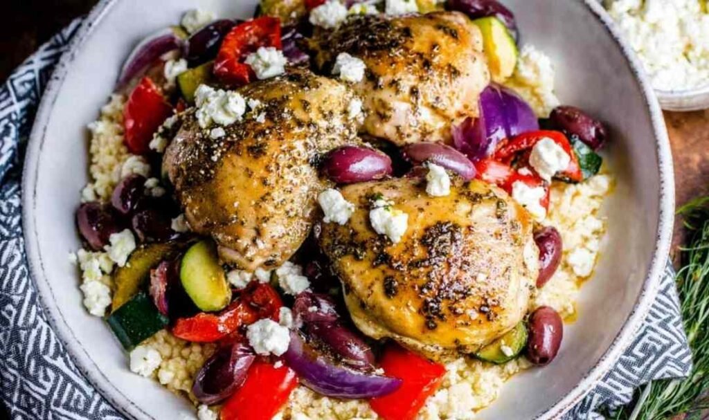 oven-baked-greek-chicken-cast-iron-skillet-veggies