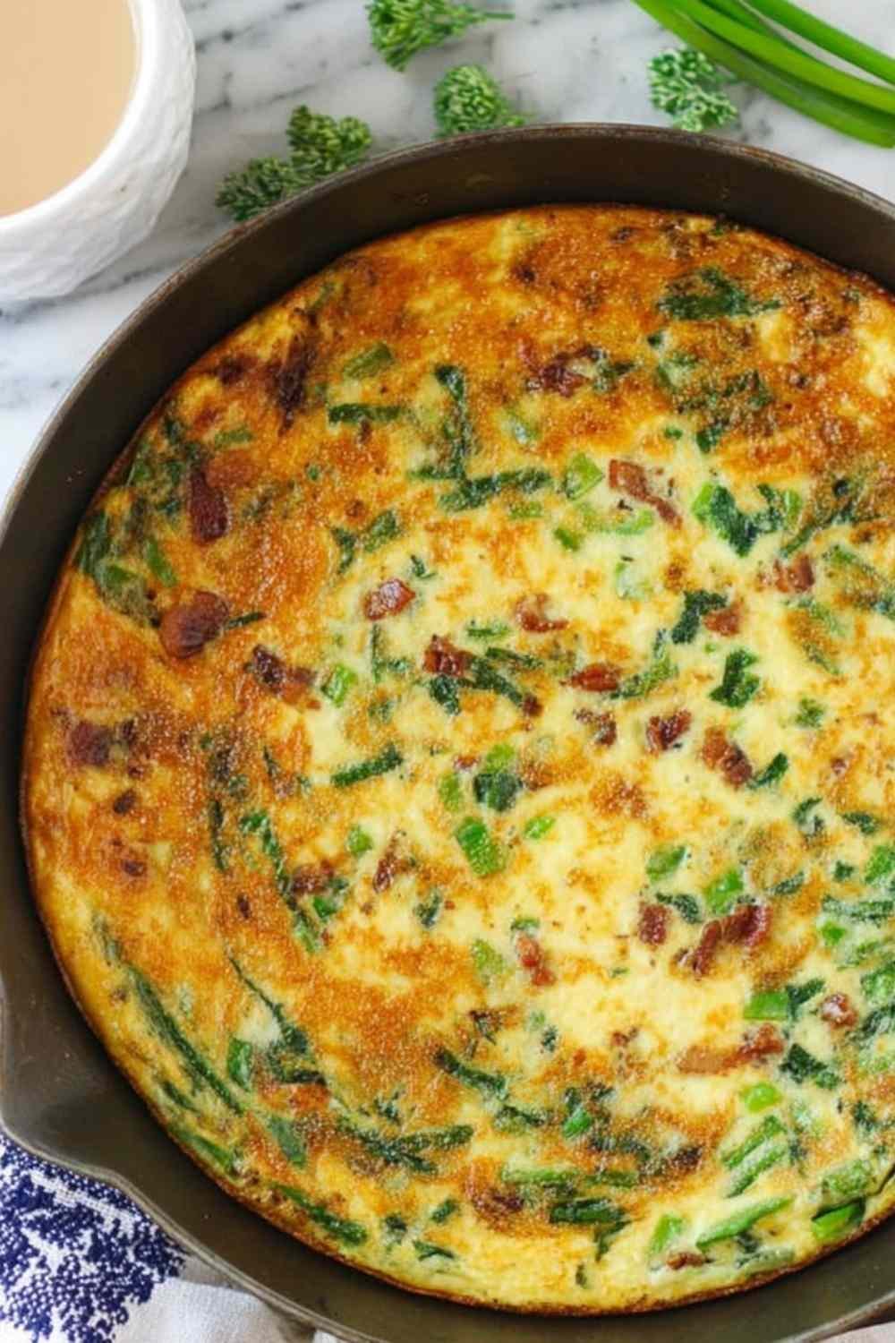 spinach-bacon-frittata-cast-iron-skillet