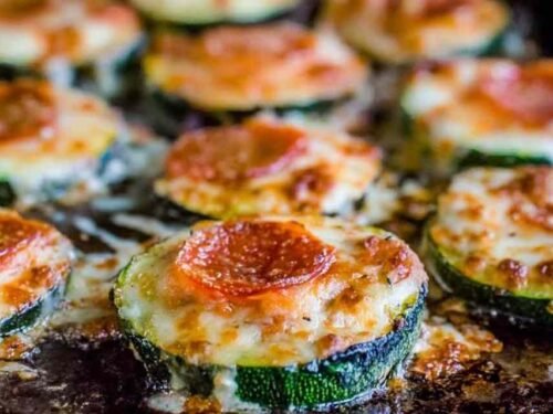 zucchini-pizza-bites-baking-sheet-broiled